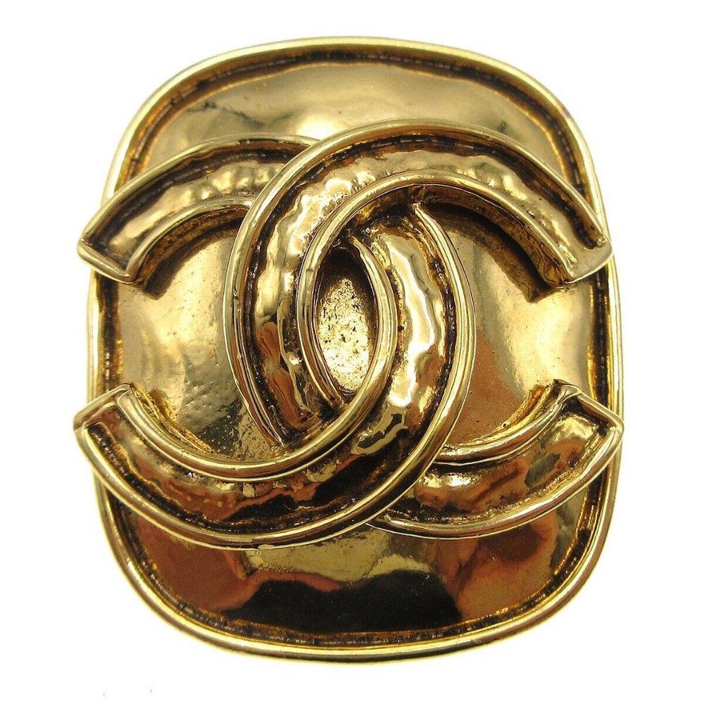 Chanel Brooch Pin Gold 94P